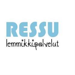 Eläinlääkäri Eija Szepaniak/Ressu-Pieneläinvastaanotto