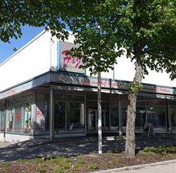 Vaatehuone, Pirttinen H & J Ky