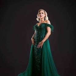 Morsiuspukuliike Birgitta