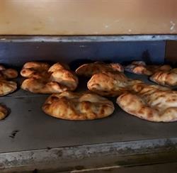 Rengon Pizzeria Kebab Avoin yhtiö