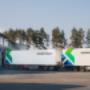 Backman-Trummer tarjoaa globaaleja logistiikkaratkaisuja. Nämä ratkaisut koostuvat maantie-, raide-, lento-, kontti-, nestebulkkikontti- ja projektikuljetuksista.