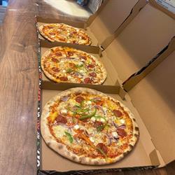Hallilan Pizzeria