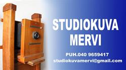 Studiokuva Mervi Oy
