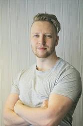 Koulutettu hieroja Antti-Pekka Ahonen