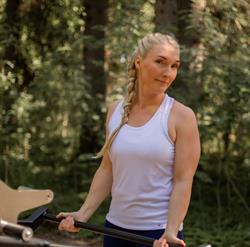 Koulutettu hieroja Johanna Tiainen