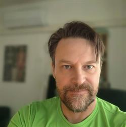 Koulutettu hieroja, Valmentaja Ari Kenttäaho