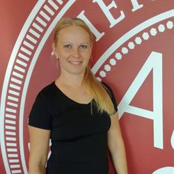 Koulutettu hieroja Anne Kirstinä