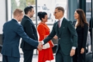 Valokuvaus Vaasan Yliopistolla kun Alexander Stubb vieraili