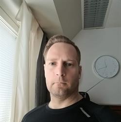 Koulutettu hieroja Jani Sormunen Tmi