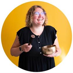 Kati Ylkänen  (Rentoutumisen ullakko)