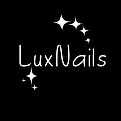 LuxNails
