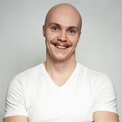 Koulutettu Hieroja Miika Toivola